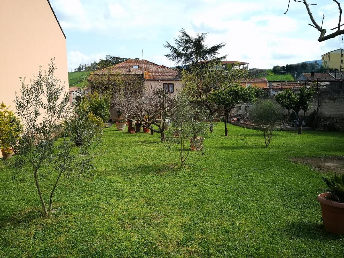 Zia Chiarina San Nicolo Gerrei Exterior foto