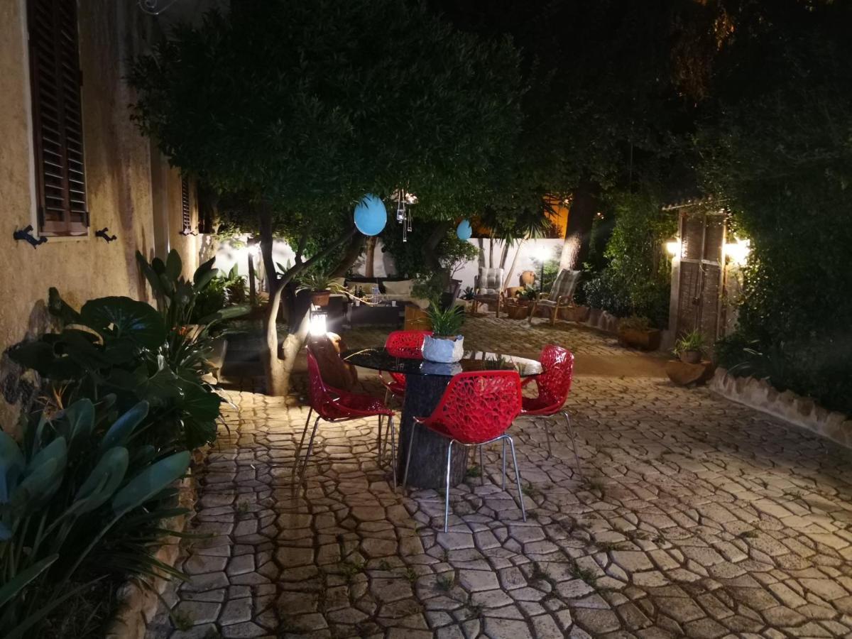 Zia Chiarina San Nicolo Gerrei Exterior foto